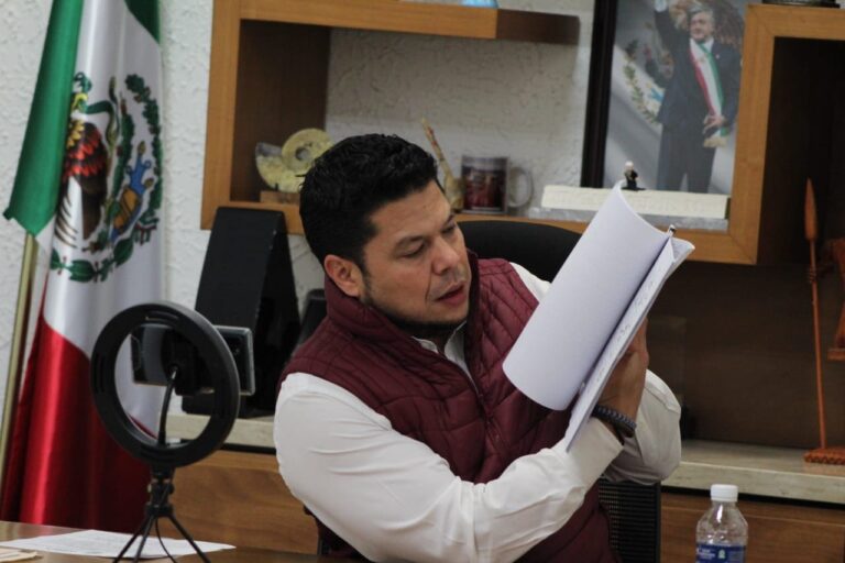 Biestro pide al Ayuntamiento de Puebla no demoler el Mercado Amalucan