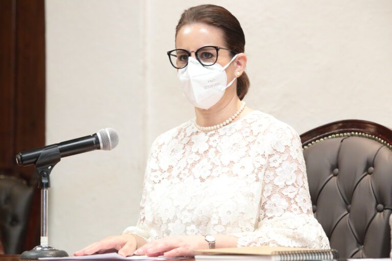 Abren museos en Puebla al 20% de aforo, cierre de comercios solo los lunes