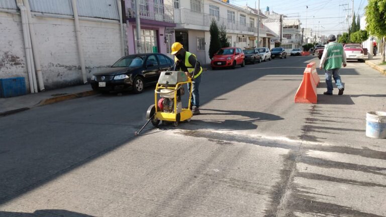 Acusan restauranteros cortes de agua ilegales