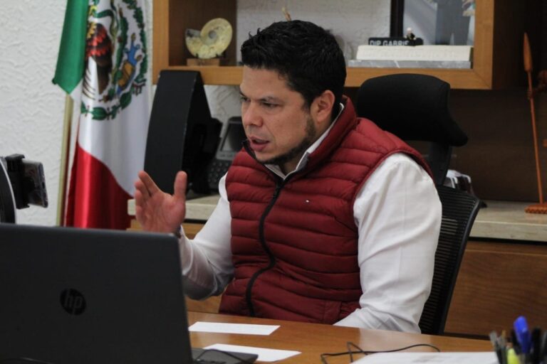 Anuncia Gabriel Biestro que deja la diputación local, busca ser alcalde de Puebla