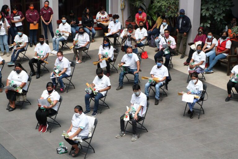 SEP e IEEA firman convenios para abatir rezago educativo