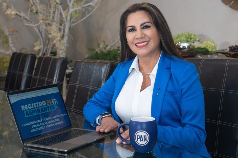 Se registra Blanca Jiménez como aspirante a la alcaldía de San Andrés Cholula