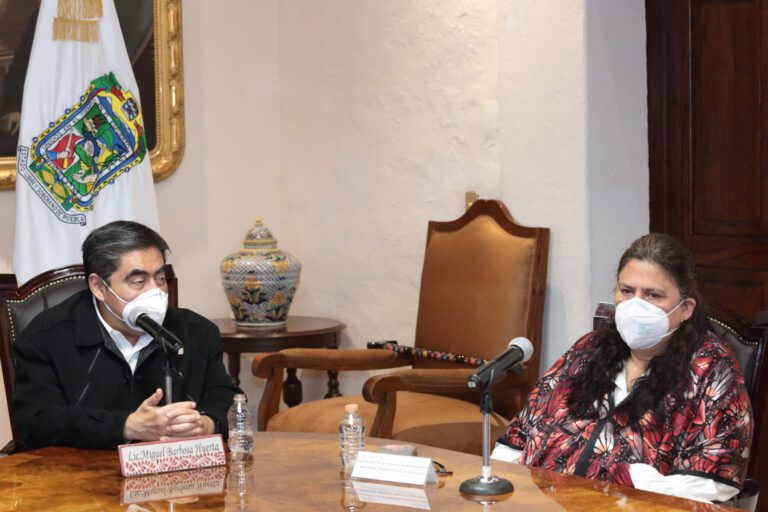 Trabaja Gobierno del Estado con Sencillez y atiende las necesidades de la población: MBH