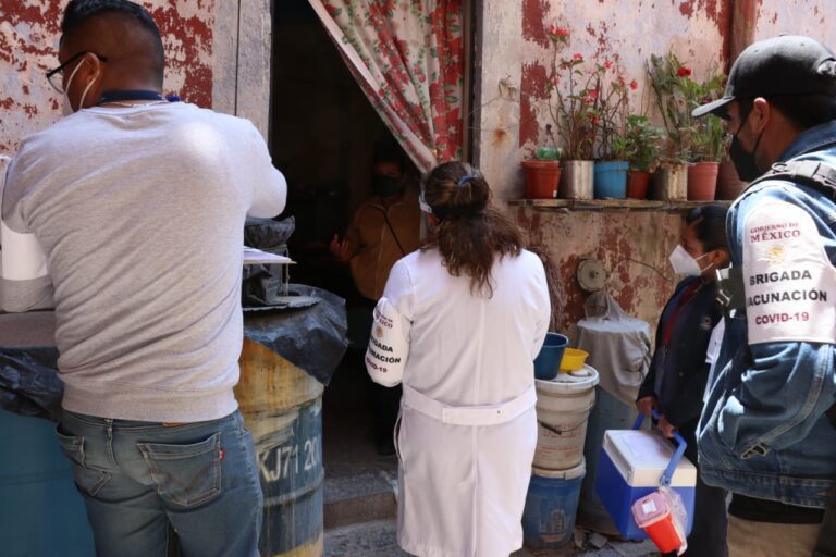 Alistan vacunación masiva para adultos mayores, residentes de 70 municipios