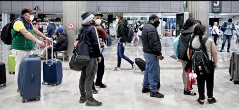 Arman viajes para vacunarse en EU