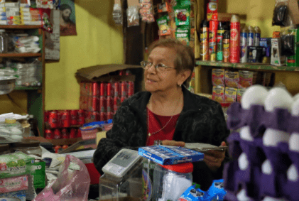 Más de 300 negocios afectados por obras irregulares que dejó Claudia Rivera