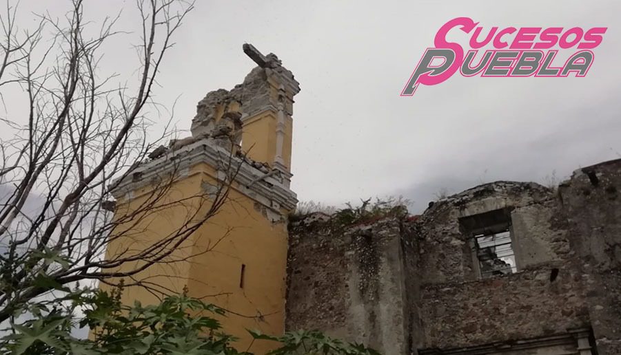 Recordar a las víctimas del sismo todavía lastima a las familias en Atzala (3)