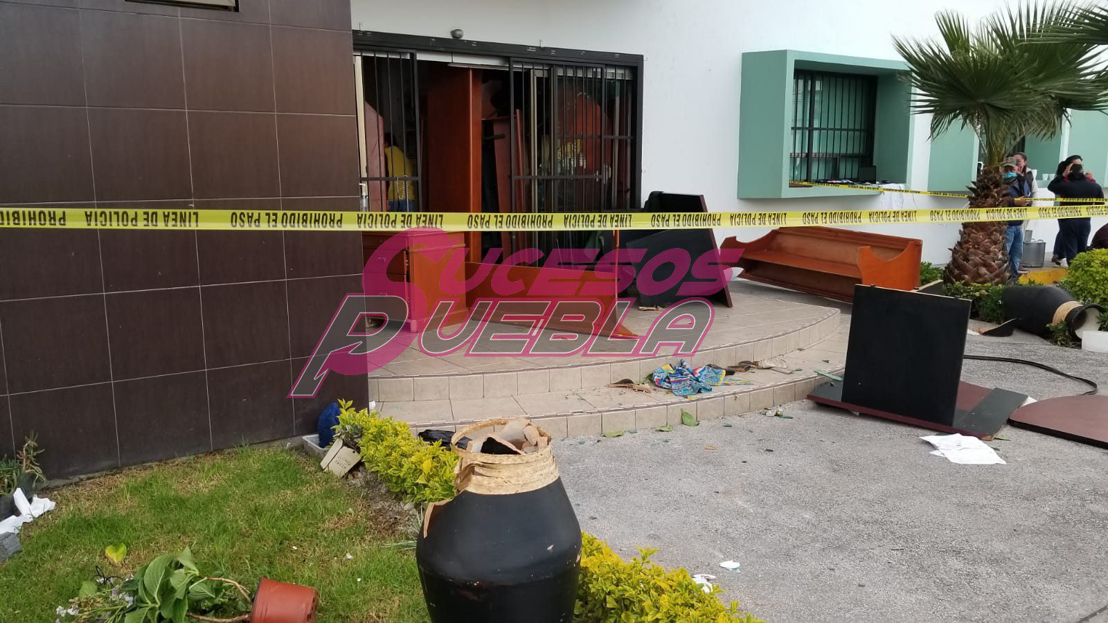 Asaltan y vandalizan el sindicato de trabajadores del municipio de Puebla
