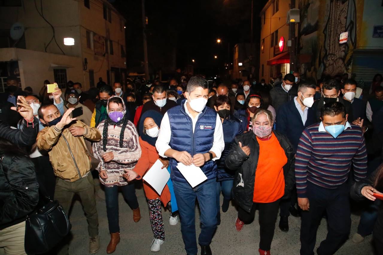 Eduardo Rivera pone en marcha las “caminatas por la seguridad”