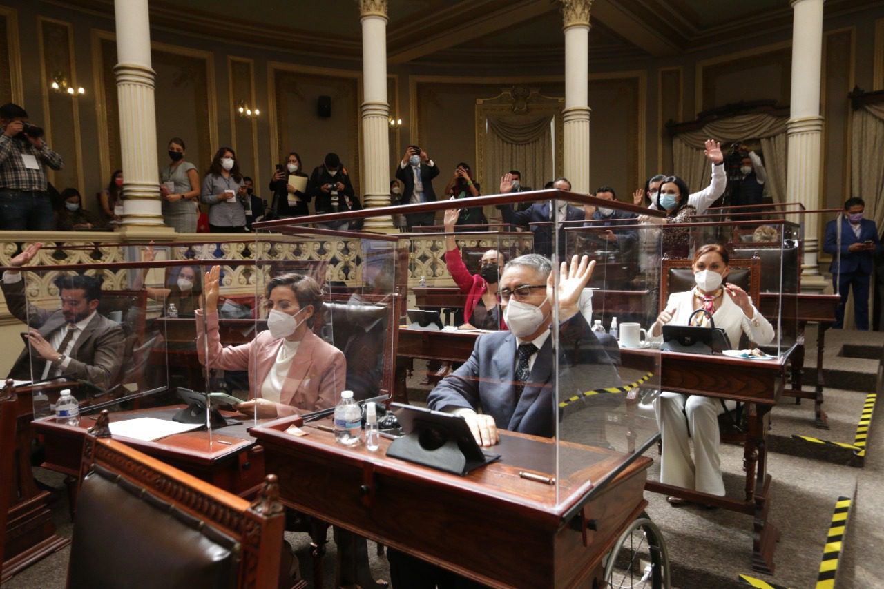 Recibe LXI Legislatura iniciativa del titular del Ejecutivo para la vigilancia de concursos estatales