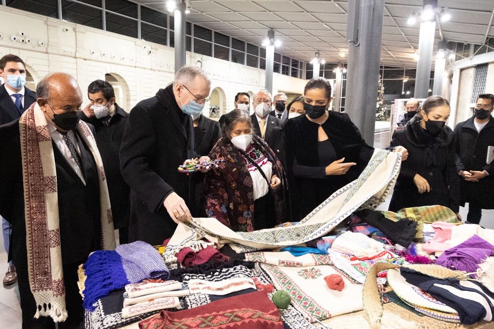 Destacan artesanías de Puebla en los Museos Vaticanos