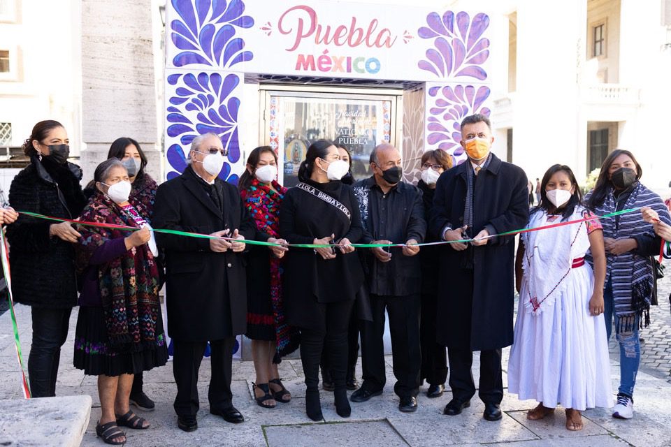 Destacan artesanías de Puebla en los Museos Vaticanos