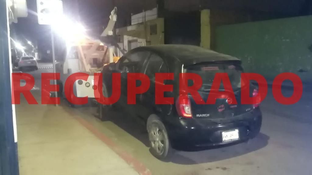 Policías de San Pedro recuperan dos vehículos robados