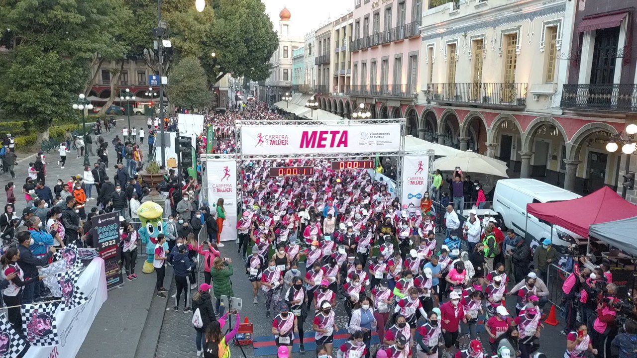 Participan más de 2 mil mujeres en Carrera de la Mujer 2022