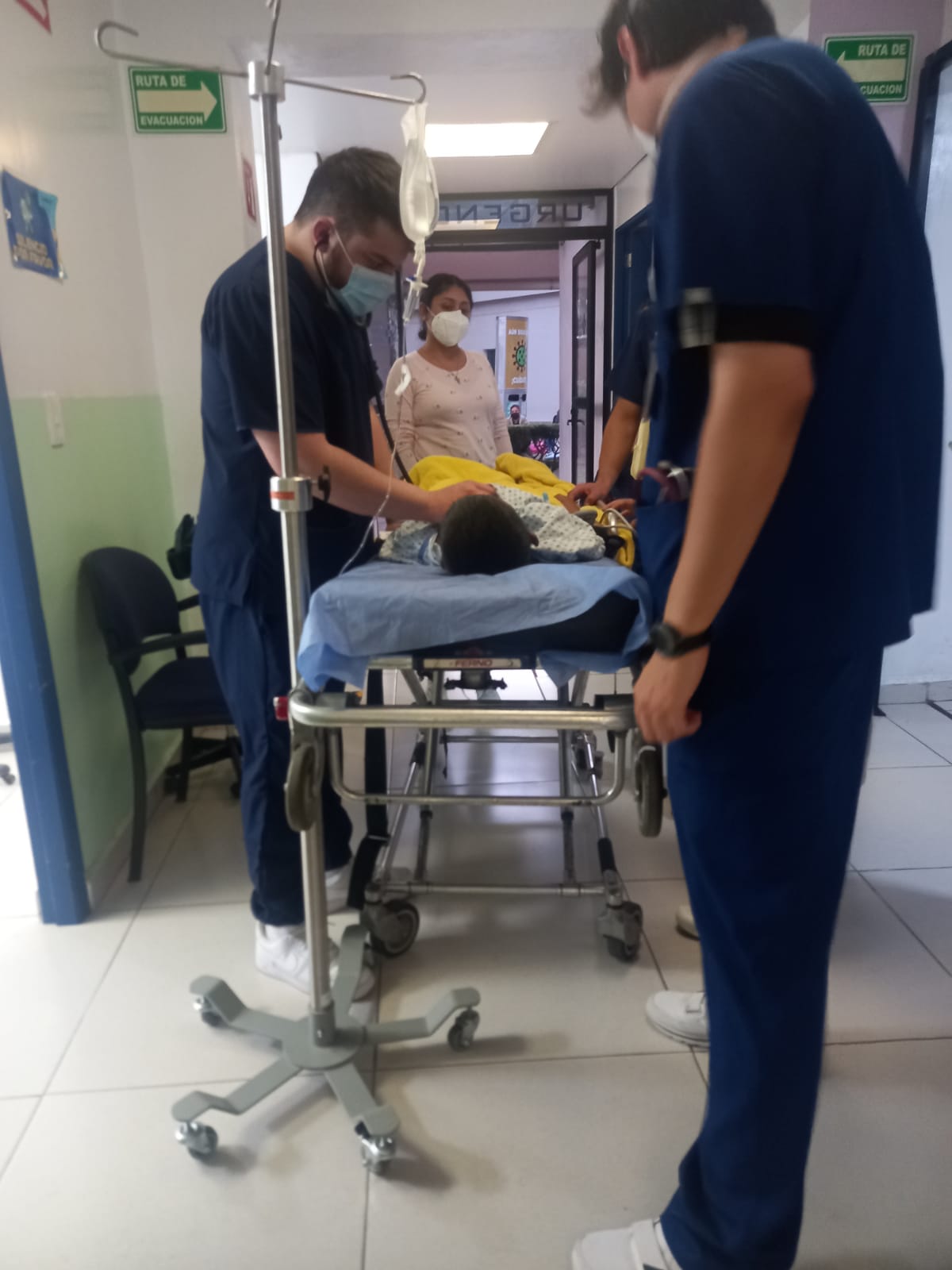 Salva la vida menor de edad al ser trasladado a CDMX para recibir cirugía renal