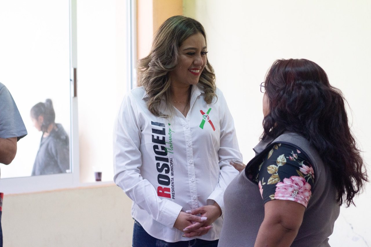 Sumemos voluntades por el progreso de Tlahuapan Rosiceli Díaz