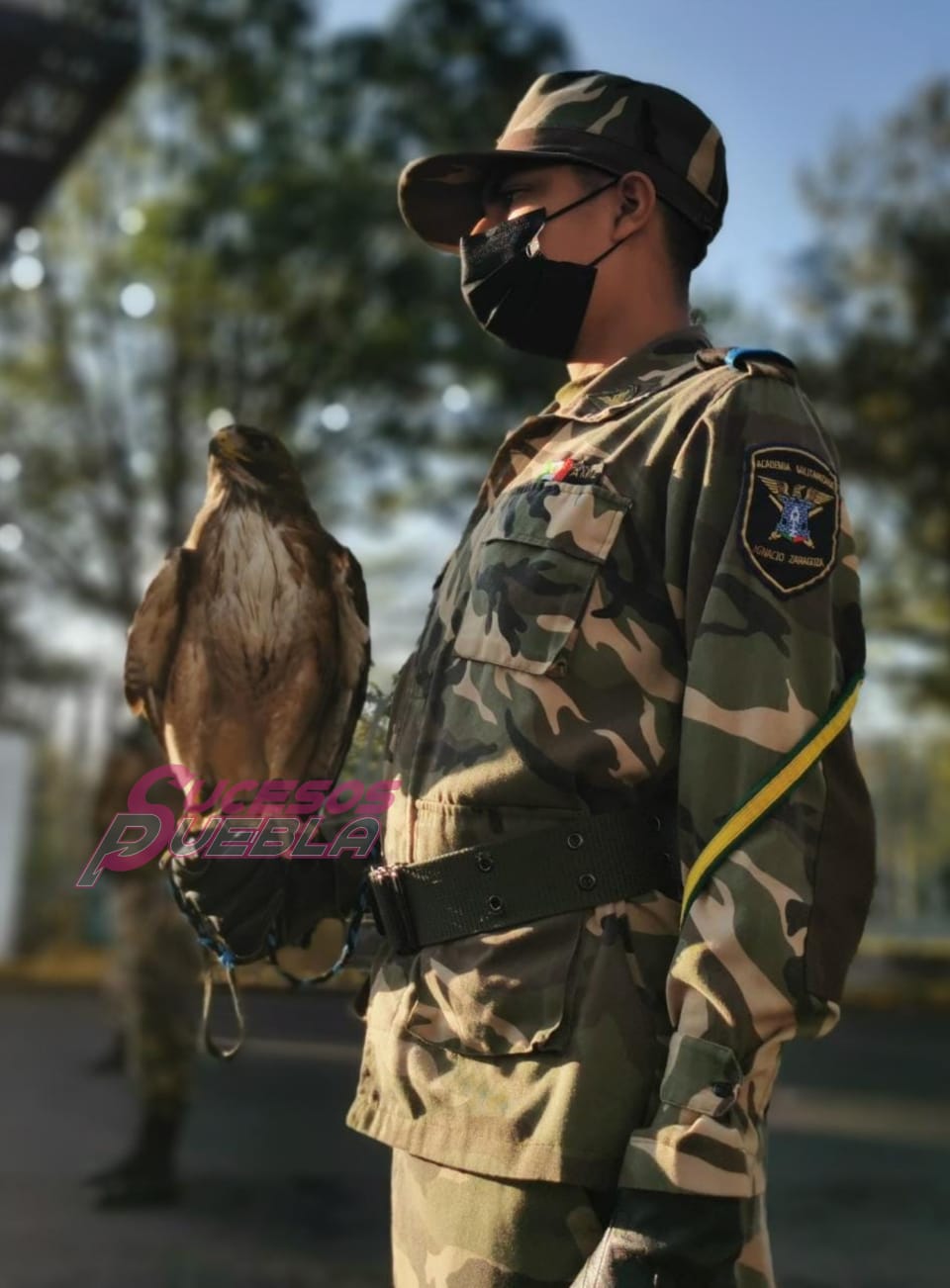 Color, música y gallardía de mostró en el Pase de Revista para el Desfile del 5 de Mayo