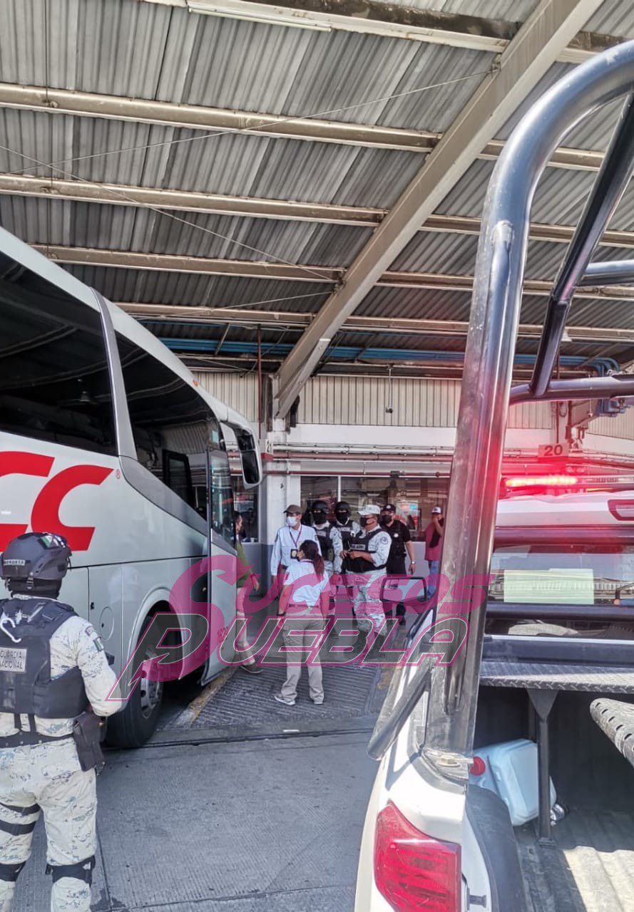 Rescatan a 17 cubanos ilegales que viajaban desde la CAPU