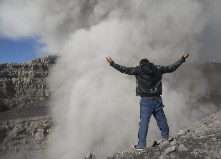 Confirman muerte de alpinista; el guía los habría abandonado