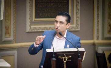Iván Herrera de Morena presenta iniciativa de nuevas masculinidades