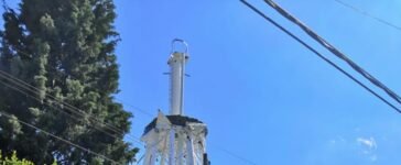 VIDEO En Texmelucan Se desploma tanque de agua y mata a una persona