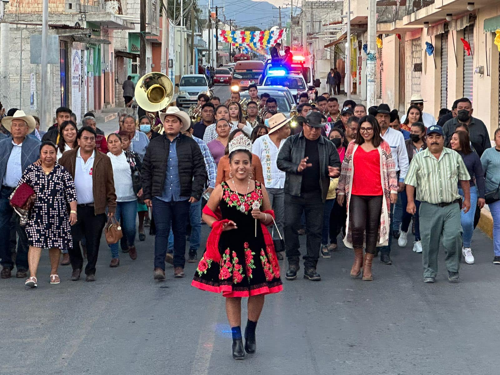 Inicia Genoveva Huerta promoción rumbo al 2024