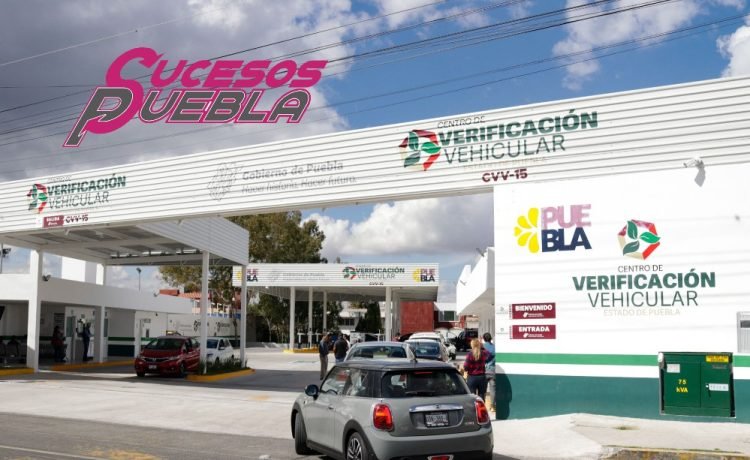En Puebla, largas filas en Centros de Verificación Vehicular
