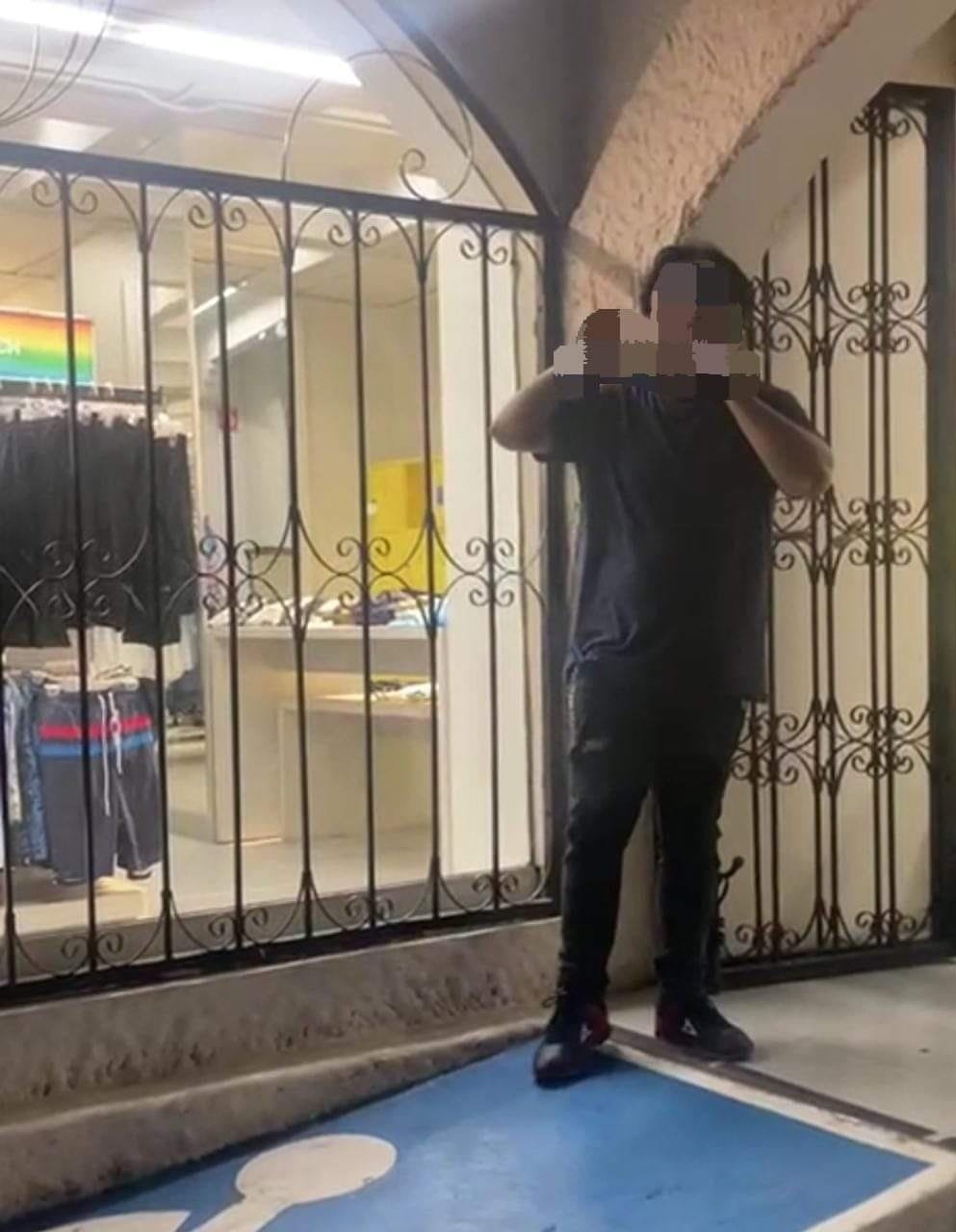 Un hombre prendió fuego a tienda Coppel en Atlixco