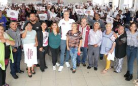 Servicios públicos de calidad, ofrece Pepe Chedraui a ciudadanos de San Bartolo