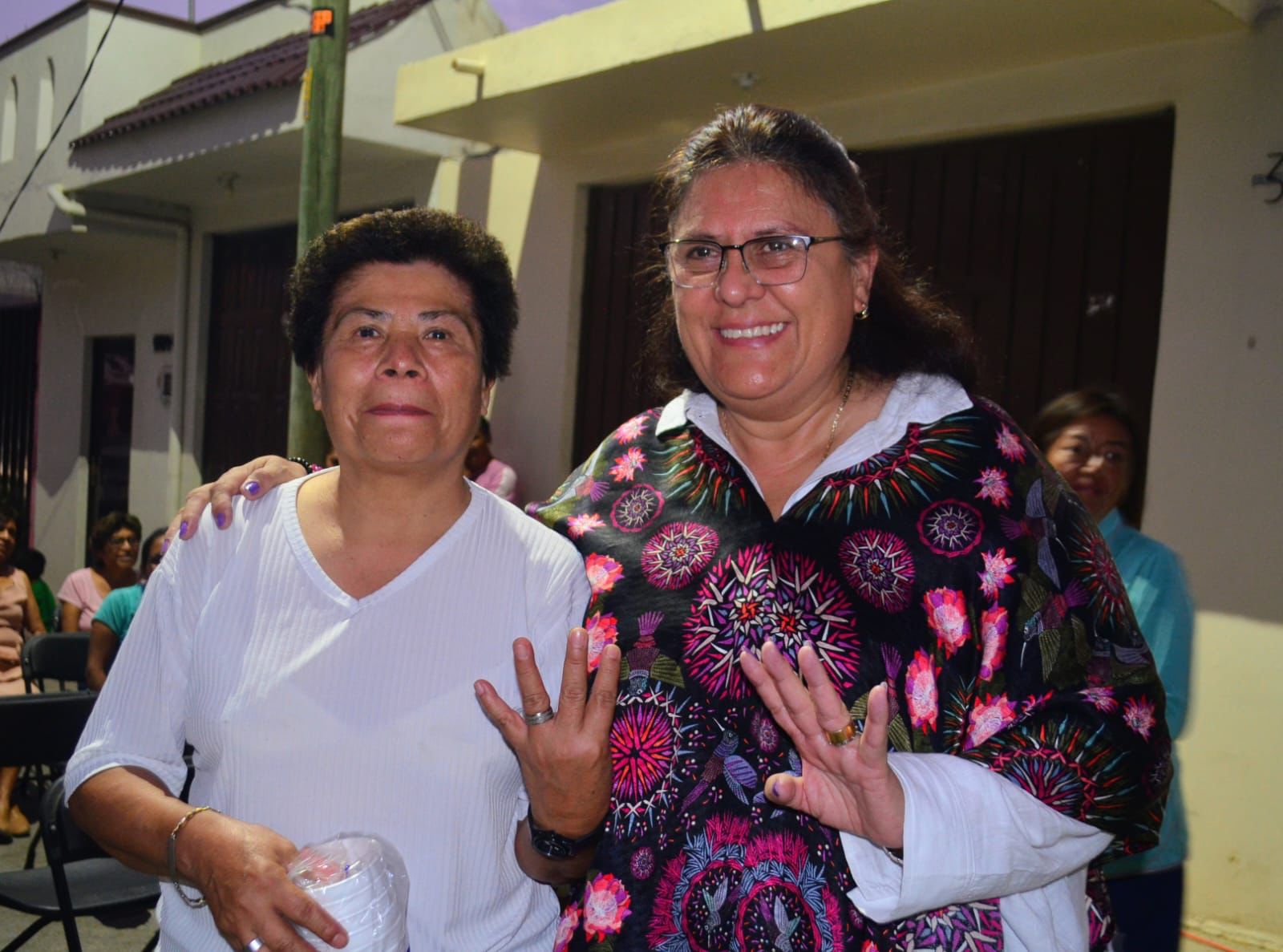 Lo importante no es el puesto, es el servicio a la gente