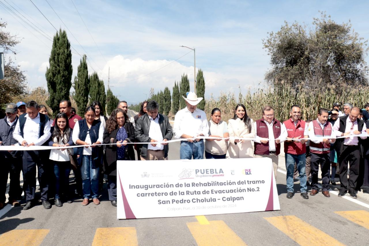Tonantzin Fernández aplaude rehabilitación de la ruta de evacuación tramo Cholula-Xalitzintla