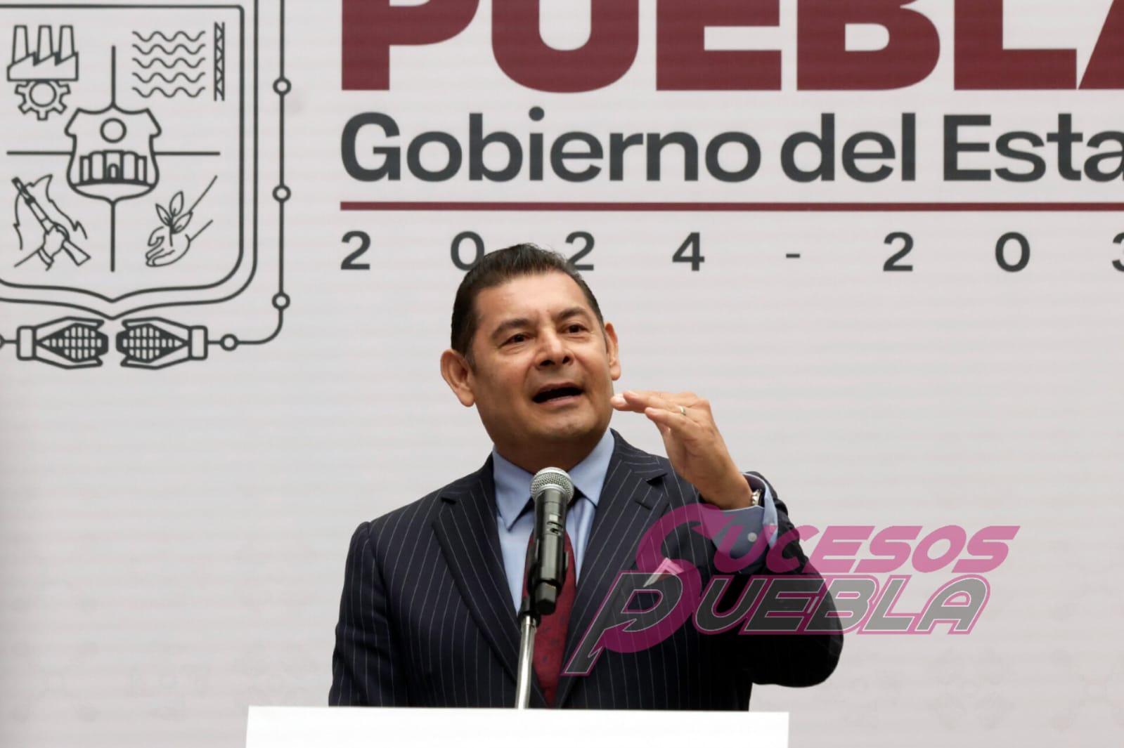 Anuncia Armenta que se reforzarán capacidades del Aeropuerto