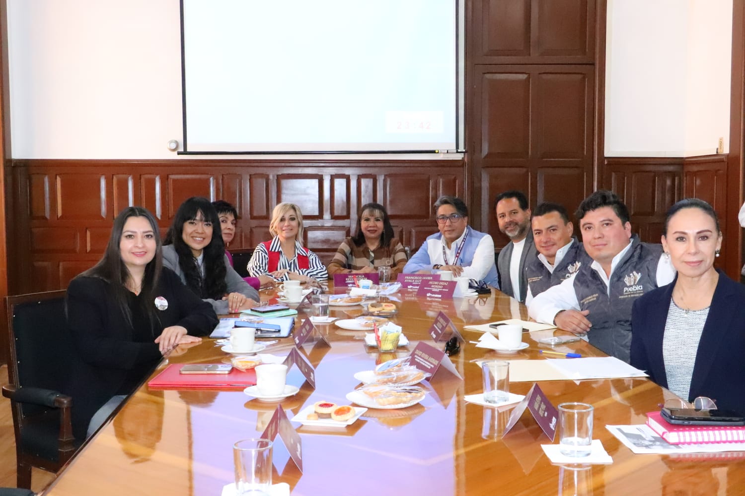 Aprueba Comisión de Salubridad propuesta para crear conciencia sobre cáncer infantil