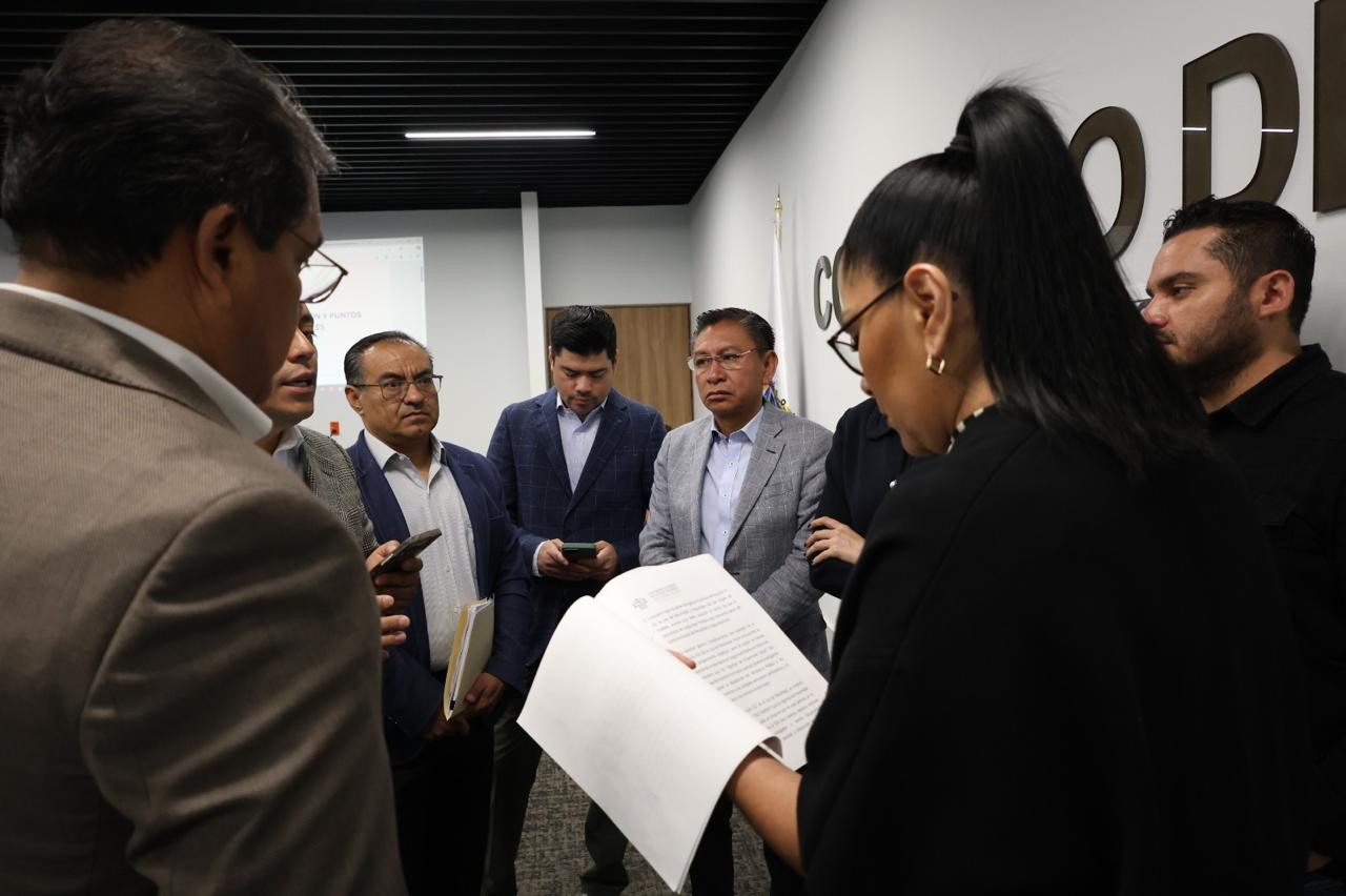 Avalan en Comisión del Congreso reformas para que SMT cuente con atribuciones exclusivas para vigilar vialidades estatales