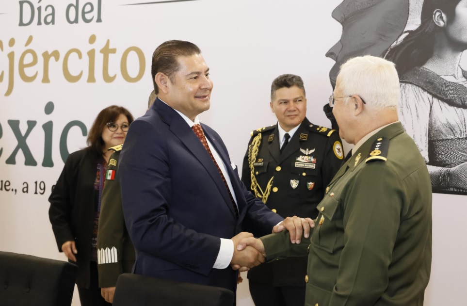 Ejército Mexicano garantiza la paz y la soberanía nacional: Armenta