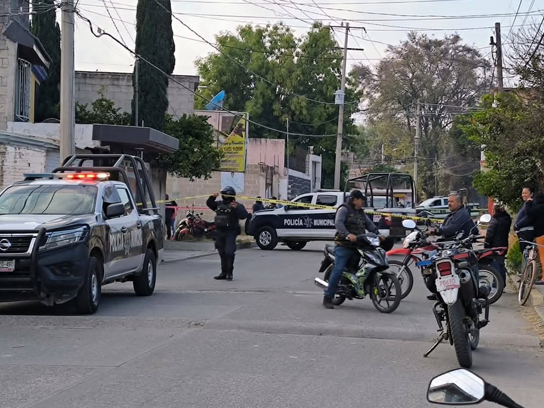 En Texmelucan, asesinan a mujer en su camioneta