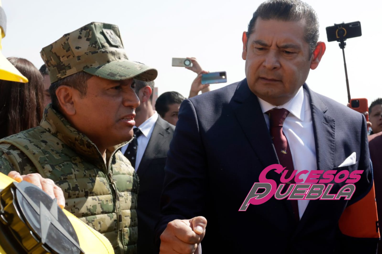 Realiza SSP operativos y cateos, decomisa armas y drogas
