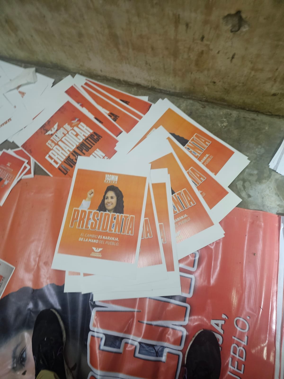 Catea Fiscalía de Puebla propiedad de El Moco y encuentran propaganda política de MC