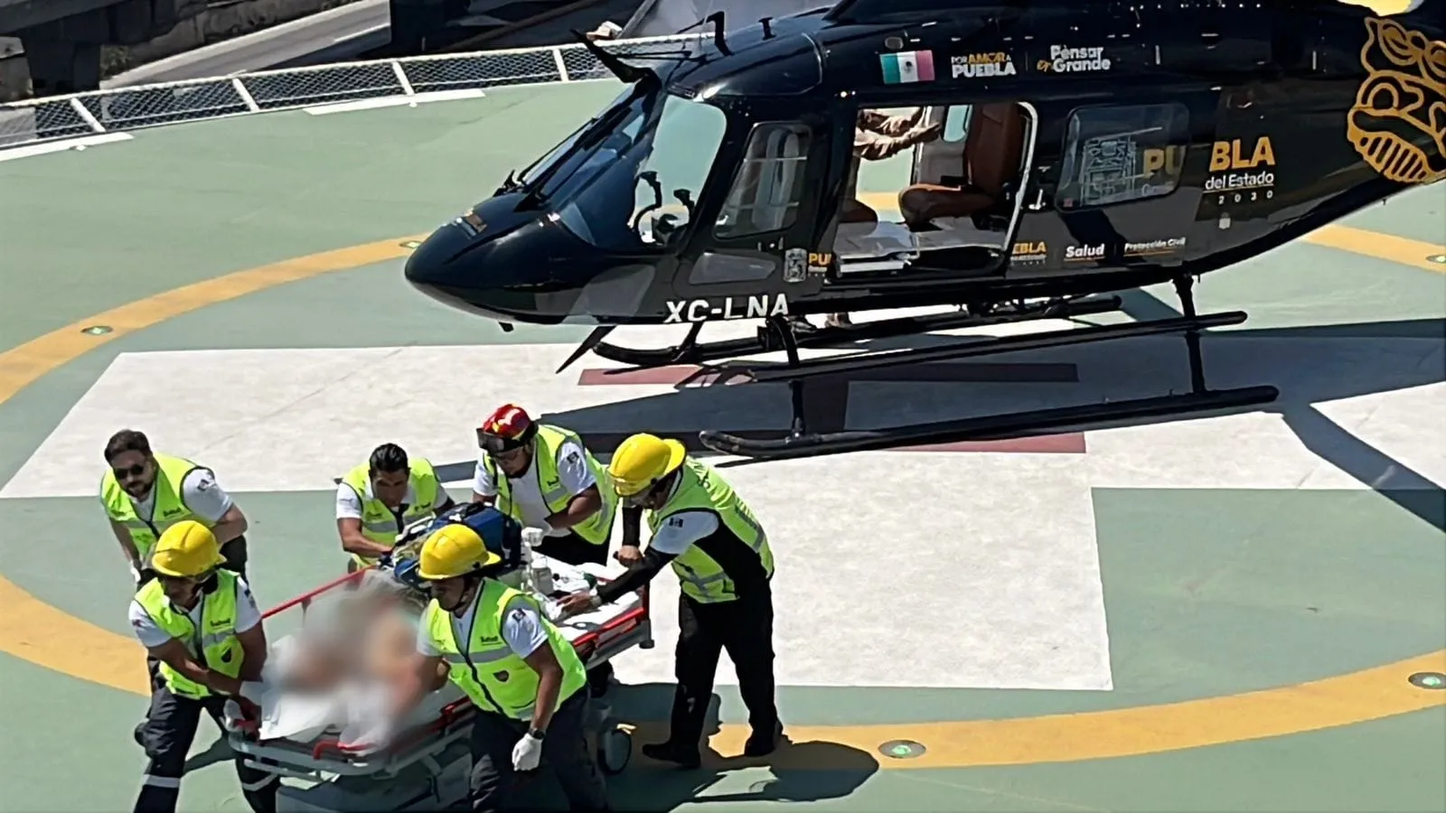 Con inmediatez, ambulancia aérea logra atención especializada a paciente desde Zacapoaxtla