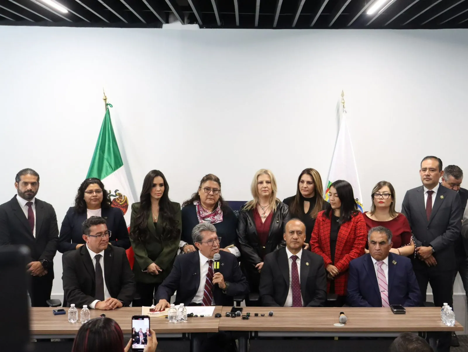 Morena va en bloque en apoyo absoluto a la presidenta en su propuesta de reforma electoral