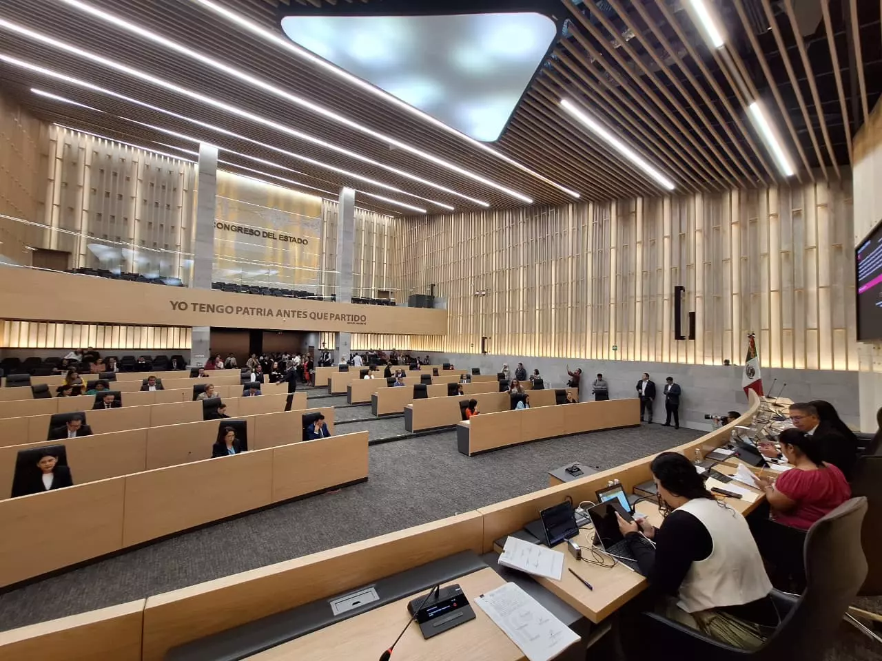 Congreso de Puebla hará consulta popular a comunidades indígenas