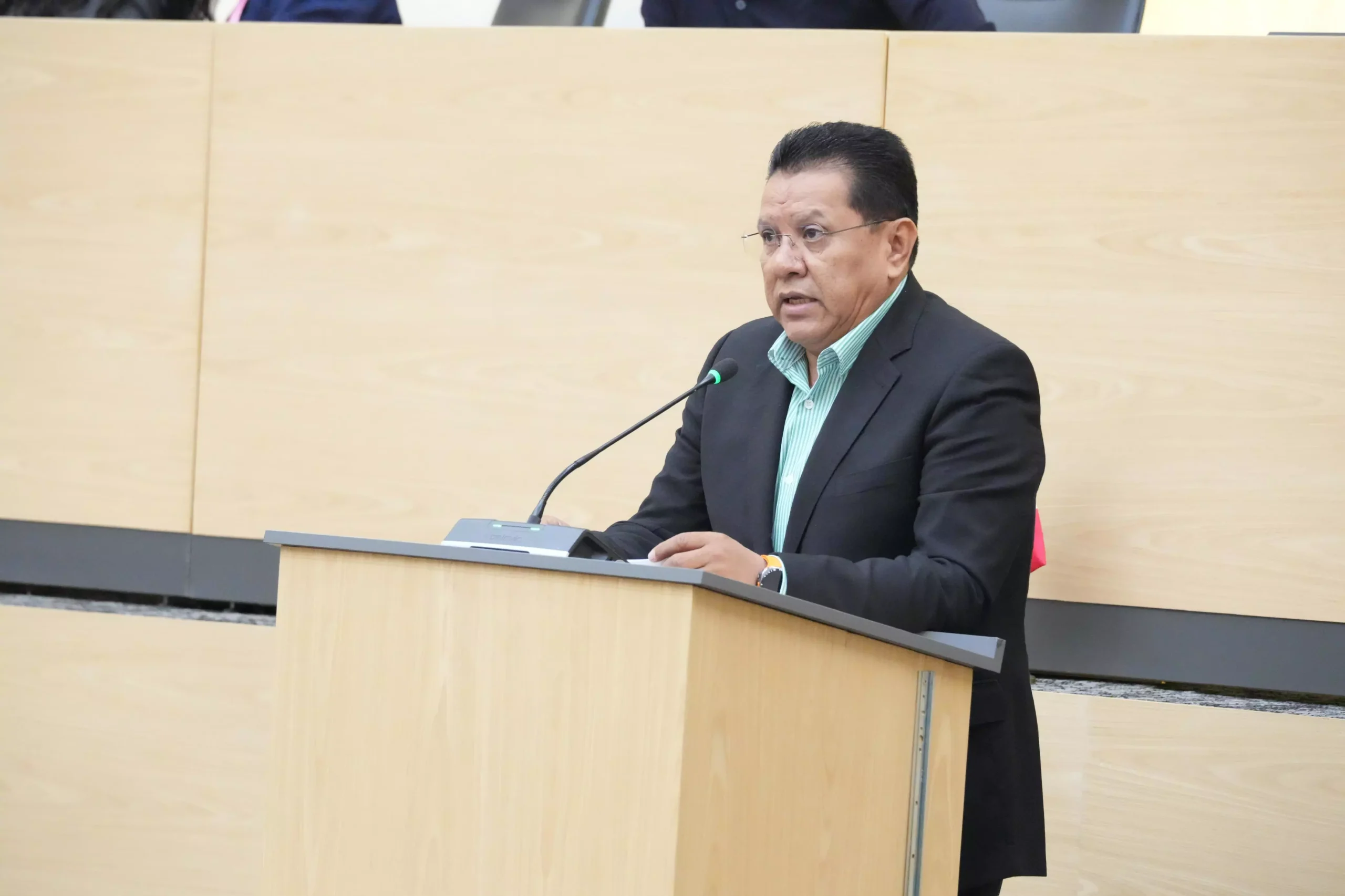 Diputado Miguel Márquez impulsa iniciativa para la atención a la salud mental de las mujeres durante el embarazo y después del parto